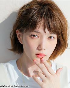 画像ギャラリー No.004のサムネイル画像 / 本田 翼さん主演によるPS4版「コール オブ デューティ モダン・ウォーフェア」のTVCMが公開。メイキング映像も