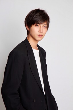 画像ギャラリー No.008のサムネイル画像 / 「メガドライブミニ」の新WebCMが本日公開。大原優乃さんや武子直輝さんらが出演