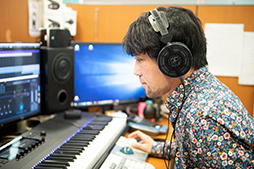 画像ギャラリー No.012のサムネイル画像 / 【PR】FFXIVサウンドディレクター祖堅正慶氏が惚れた! オーディオテクニカ「ATH-G1」の魅力をメーカー担当者と熱く語る