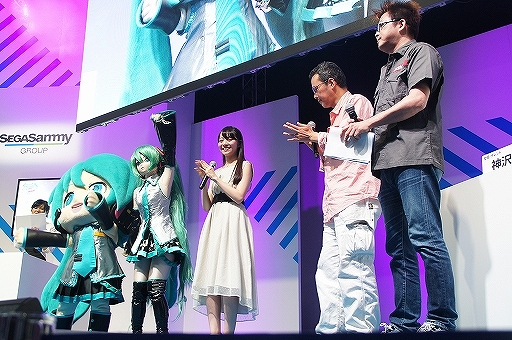 画像ギャラリー No.018のサムネイル画像 / ［TGS 2019］神沢有紗さんがスペシャルサポーターに就任。「初音ミク Project DIVA MEGA39's」ステージをレポート