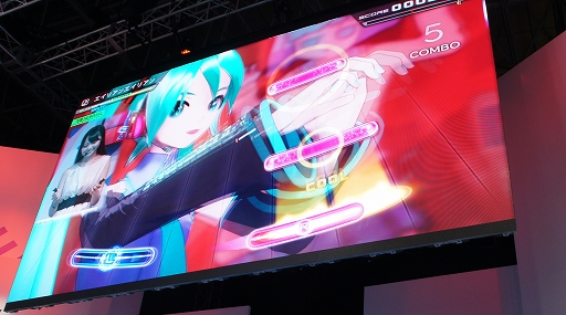 画像ギャラリー No.023のサムネイル画像 / ［TGS 2019］神沢有紗さんがスペシャルサポーターに就任。「初音ミク Project DIVA MEGA39's」ステージをレポート