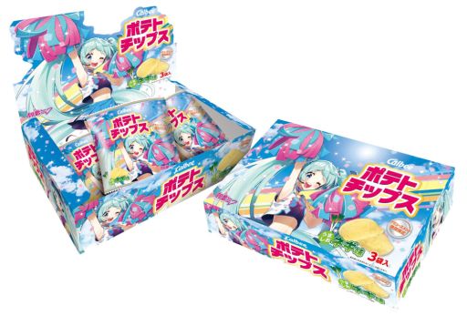 画像ギャラリー No.003のサムネイル画像 / 初音ミクとCalbeeのコラボポテトチップス スポーツverがアミューズメント施設限定で4月下旬に登場予定