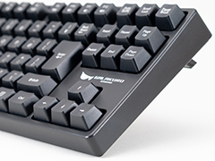 【PR】GALAKURO GAMING初のキーボード「GG-K/92-01WIRED-RED」は，ゲーマーが安心して使える赤軸10キーレスの新たな選択肢だ