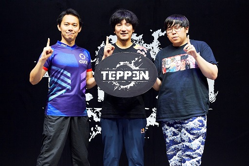 画像ギャラリー No.007のサムネイル画像 / 「TEPPEN」の全世界累計ダウンロード数が200万を突破。エキシビションマッチに参加した梅原大吾選手らのコメントも到着