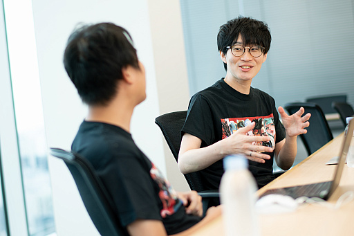 画像ギャラリー No.024のサムネイル画像 / 「TEPPEN」インタビュー。独自のシステムが誕生した経緯や登場キャラクターの選定基準，開発の苦労，そして今後の展開を岡野D＆荻原Dに問う