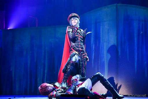 画像ギャラリー No.014のサムネイル画像 / 「舞台『魔法使いの約束』祝祭シリーズPart2」ゲネプロレポート。中央・東・北の国の祝祭を通して魔法使いたちの生き様を描く