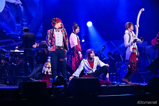 画像ギャラリー No.007のサムネイル画像 / 「舞台『魔法使いの約束』オーケストラ音楽祭〜main story〜」ゲネプロレポート。魔法使いたちの歌声とオーケストラで堪能する贅沢なひととき