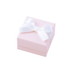 画像ギャラリー No.014のサムネイル画像 / 「未定事件簿」の1周年を記念したコラボジュエリー登場。4人のキャラクターをそれぞれイメージしたリングとネックレスの受注開始