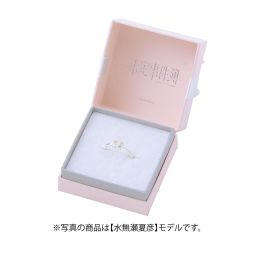 画像ギャラリー No.015のサムネイル画像 / 「未定事件簿」の1周年を記念したコラボジュエリー登場。4人のキャラクターをそれぞれイメージしたリングとネックレスの受注開始