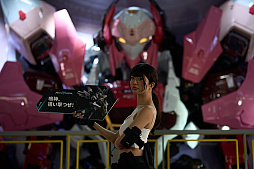 画像ギャラリー No.025のサムネイル画像 / 「Mecha Break」ブースレポート。巨大な鳴神とメカに飢えたヤツらの激しい戦い，そしてパイロットスーツのおねーさん［TGS2024］【PR】