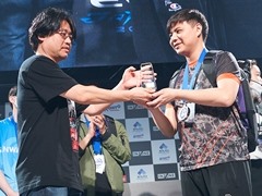 「THE KING OF FIGHTERS XV」部門フォトレポート。Xiaohai選手が圧倒的実力で完全勝利を成し遂げる［EVO Japan 2023］
