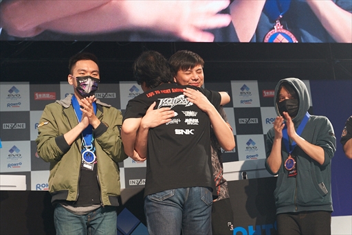 画像ギャラリー No.078のサムネイル画像 / 「THE KING OF FIGHTERS XV」部門フォトレポート。Xiaohai選手が圧倒的実力で完全勝利を成し遂げる［EVO Japan 2023］