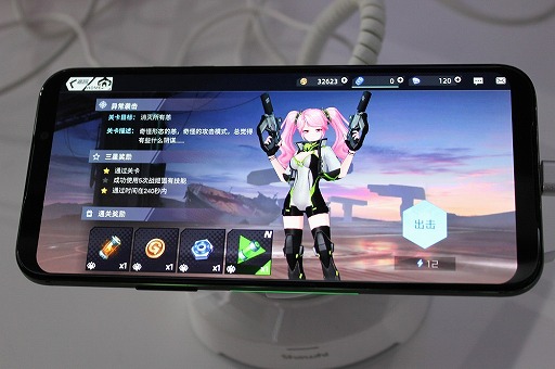 画像ギャラリー No.006のサムネイル画像 / ［CJ2019］銃と少女をテーマにした「FIGHT LASS」がプレイアブル出展。3DアクションRPGが流行する中，“TPS”に舵を切った新作スマホアプリ