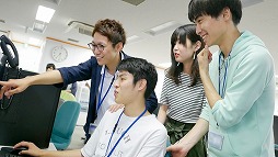 画像ギャラリー No.002のサムネイル画像 / トイロジックの新入社員が手がけたアプリ「ムーンオウダー」が配信に