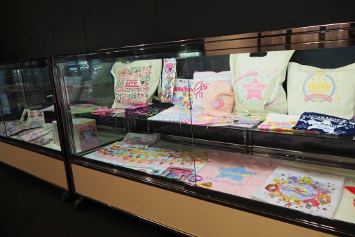 画像ギャラリー No.006のサムネイル画像 / 「オールアイカツ!ミュージアム」をレポート。アイカツ神社でおみくじを引いたり,姫石らきの“瞳の秘密”を知ることができるファン必見の企画展