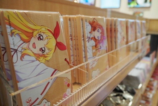 画像ギャラリー No.008のサムネイル画像 / 「オールアイカツ!ミュージアム」をレポート。アイカツ神社でおみくじを引いたり,姫石らきの“瞳の秘密”を知ることができるファン必見の企画展