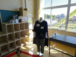 画像ギャラリー No.045のサムネイル画像 / プロセカのリアルイベント“神山高校文化祭”レポート。わたあめやイカ焼き,お化け屋敷から演劇までゲーム内イベントを完全再現