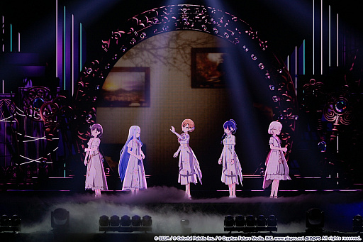 画像ギャラリー No.010のサムネイル画像 / 「プロジェクトセカイ」実在感が向上した3DCGライブをレポート。初音ミクや巡音ルカ，作中に登場する音楽ユニットのメンバーが等身大の姿で歌う！
