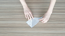 画像ギャラリー No.002のサムネイル画像 / Switch用ソフト「紙謎 未来からの想いで」が発表。紙を使って進める「デジタル×アナログ」がコンセプトの謎解きゲーム