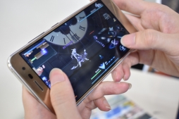 画像ギャラリー No.003のサムネイル画像 / ［TGS 2019］神に選ばれしキャラクターたちが終焉の脅威に抗う――異能ハイスピードバトルARPG「黒月 Extend」プレイレポート