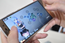 画像ギャラリー No.006のサムネイル画像 / ［TGS 2019］神に選ばれしキャラクターたちが終焉の脅威に抗う――異能ハイスピードバトルARPG「黒月 Extend」プレイレポート