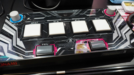 画像ギャラリー No.014のサムネイル画像 / ［TGS 2019］本当にスマホで「BEMANI」シリーズが遊べるの？「ULTIMATE MOBILE」のIIDX，VOLTEX，DDRを体験してきた