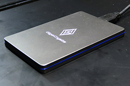 画像ギャラリー No.014のサムネイル画像 / ［TGS 2019］PC不要で4画面分の映像を合成配信できるストリーミング機器をI-O DATAが披露。PCIe接続キャプチャカードも
