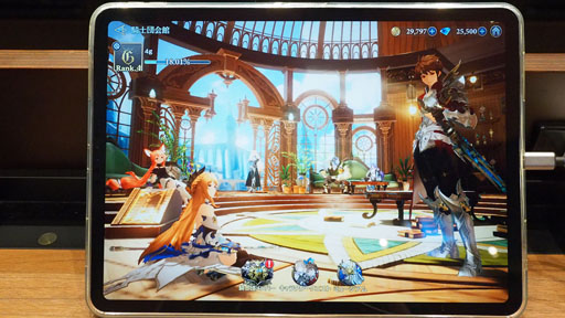 画像ギャラリー No.058のサムネイル画像 / 王道RPGをど真ん中で攻める新作「グランサガ」のショーケースをレポート。快適性抜群だった先行試遊の感想も