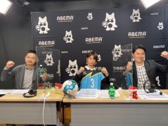 画像ギャラリー No.005のサムネイル画像 / 「フットサルボーイズ!!!!!」，アニメ放送記念の大型広告が新宿駅に登場