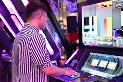 画像ギャラリー No.027のサムネイル画像 / 「The 9th KAC beatmania IIDX 27 HEROIC VERSE」決勝大会レポート。韓国の超新星KKM*選手が優勝を飾る