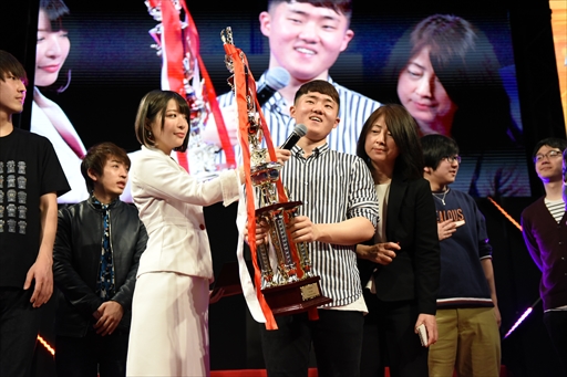 画像ギャラリー No.048のサムネイル画像 / 「The 9th KAC beatmania IIDX 27 HEROIC VERSE」決勝大会レポート。韓国の超新星KKM*選手が優勝を飾る