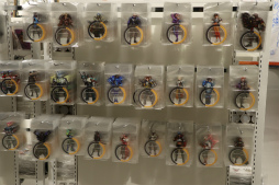 画像ギャラリー No.013のサムネイル画像 / 「オーバーウォッチ 2」POP UP SHOPは2024年5月19日まで，東京・北千住マルイにて開催中。会場では新作グッズの販売や抽選会を実施