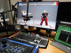 西川善司の3DGE：「ストリートファイターV」にまつわる遅延の謎を，遅延計測システムを使って検証してみた