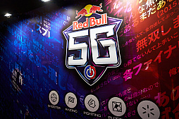 画像ギャラリー No.121のサムネイル画像 / eスポーツ東西対抗戦，開催。「Red Bull 5G 2022 FINALS」現地観戦レポート