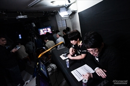 画像ギャラリー No.013のサムネイル画像 / ウメハラ氏が主催するゲームイベント「獣道 III」のフォトレポートをお届け。タイトルを代表する獣たちがプライドを賭けた戦いに臨んだ