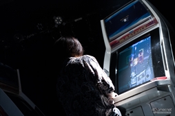 画像ギャラリー No.035のサムネイル画像 / ウメハラ氏が主催するゲームイベント「獣道 III」のフォトレポートをお届け。タイトルを代表する獣たちがプライドを賭けた戦いに臨んだ