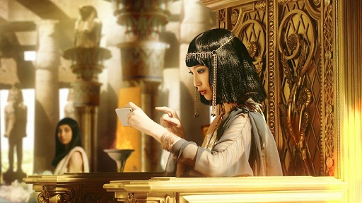 画像ギャラリー No.005のサムネイル画像 / 「Rise of Kingdoms ―万国覚醒―」,クレオパトラに扮した菜々緒さんが出演するTVCM放映が12月28日に開始