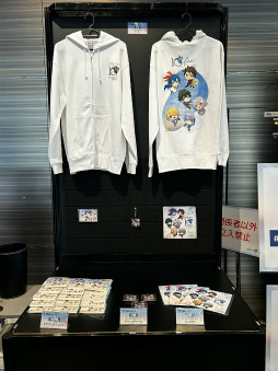 画像ギャラリー No.012のサムネイル画像 / 「ヘブバン」「消滅都市」「アナデン」ライブも大盛り上がり！　展示やライブで振り返る「ライトフライヤースタジオ10周年記念フェス」レポート