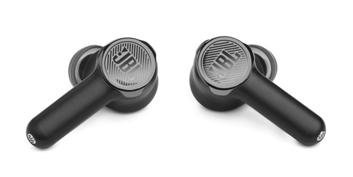 画像ギャラリー No.003のサムネイル画像 / JBL，ゲーマー向け完全ワイヤレスイヤフォン「Quantum TWS」を国内発売。Bluetoothだけでなく独自方式通信にも対応