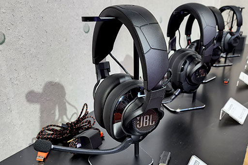 画像ギャラリー No.003のサムネイル画像 / JBL,ヘッドトラッキング機能付きゲーマー向けヘッドセット「Quantum 910 Wireless」を2022年内に国内発売