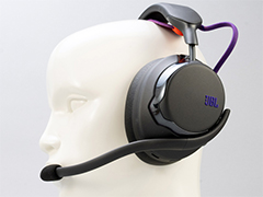 妥協せずいい音でゲームを楽しむなら「JBL Quantum 950 Wireless」が一押し。フラグシップらしい機能全盛りのワイヤレスヘッドセット【PR】