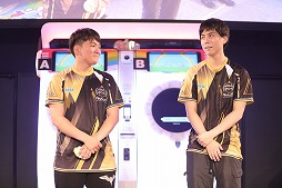 画像ギャラリー No.004のサムネイル画像 / 「maimai でらっくす」の公式全国大会“KING of Performai 2019 -maimai でらっくす-”の優勝者が決定