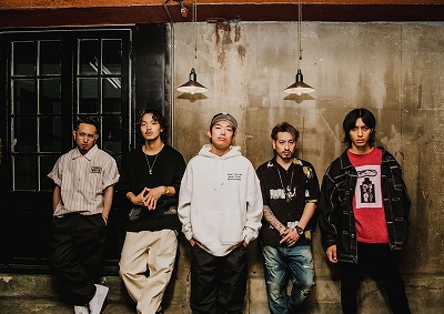 画像ギャラリー No.002のサムネイル画像 / 「TRIBE NINE」，PRAISEが歌うオオタトライブのテーマソング“GAREKI WAR”のミュージックビデオが公開