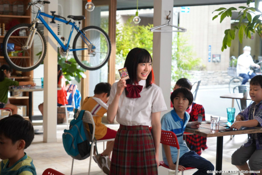 画像ギャラリー No.005のサムネイル画像 / 「遊戯王ラッシュデュエル」芦田愛菜さん出演のTVCMを公開