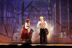 画像ギャラリー No.003のサムネイル画像 / 舞台「イケメン王子 美女と野獣の最後の恋 THE STAGE 〜Beast Leon〜」で描かれる魅惑的な王子たちとのラブロマンスをレポート