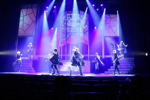 画像ギャラリー No.009のサムネイル画像 / 舞台「イケメン王子 美女と野獣の最後の恋 THE STAGE 〜Beast Leon〜」で描かれる魅惑的な王子たちとのラブロマンスをレポート