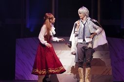 画像ギャラリー No.015のサムネイル画像 / 舞台「イケメン王子 美女と野獣の最後の恋 THE STAGE 〜Beast Leon〜」で描かれる魅惑的な王子たちとのラブロマンスをレポート