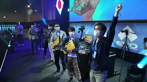 画像ギャラリー No.005のサムネイル画像 / ［EVO2022］「グランブルーファンタジー ヴァーサス」部門の優勝はgamera選手。日本最強のジータ使いが世界最強の栄誉を獲得