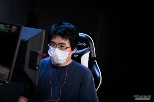 画像ギャラリー No.020のサムネイル画像 / 「GBVS Cygames Cup 2022 Autumn」決勝大会フォトレポート。「グランブルーファンタジー ヴァーサス」のトップ選手がオフラインで激突