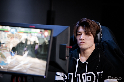 画像ギャラリー No.057のサムネイル画像 / 「GBVS Cygames Cup 2022 Autumn」決勝大会フォトレポート。「グランブルーファンタジー ヴァーサス」のトップ選手がオフラインで激突